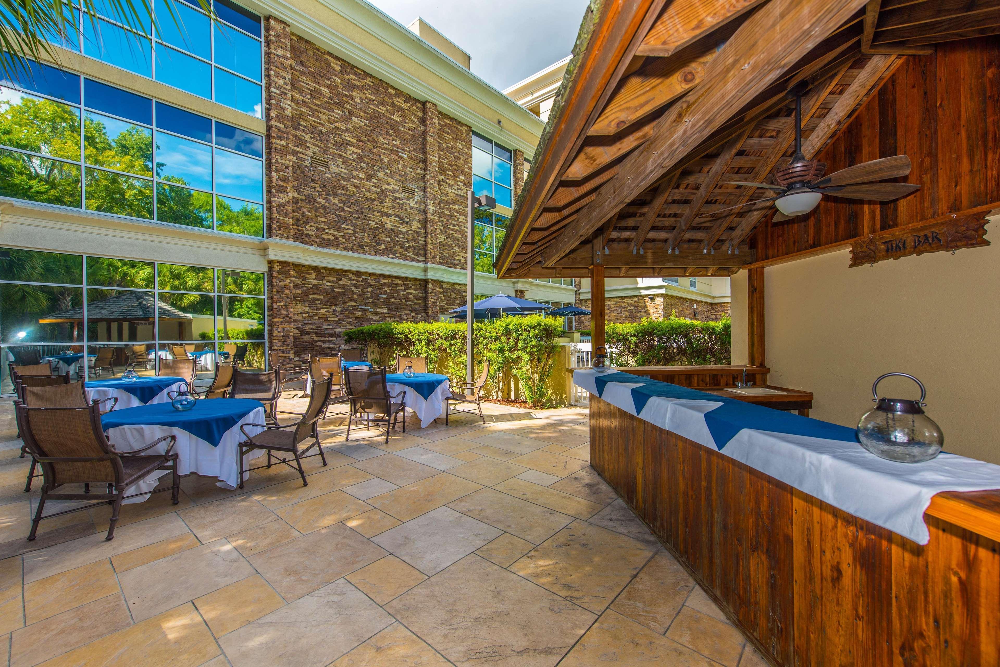 Hotel Doubletree By Hilton North Charleston - Convention Center Exterior foto