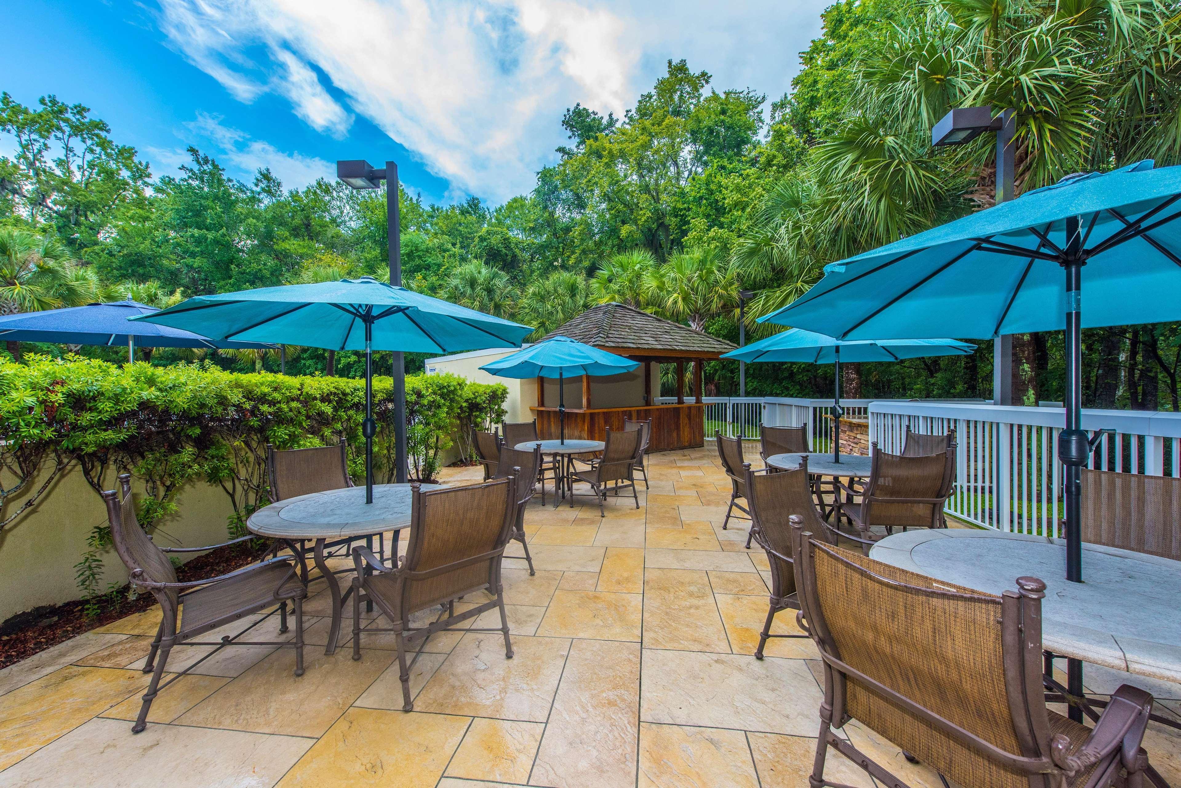 Hotel Doubletree By Hilton North Charleston - Convention Center Exterior foto