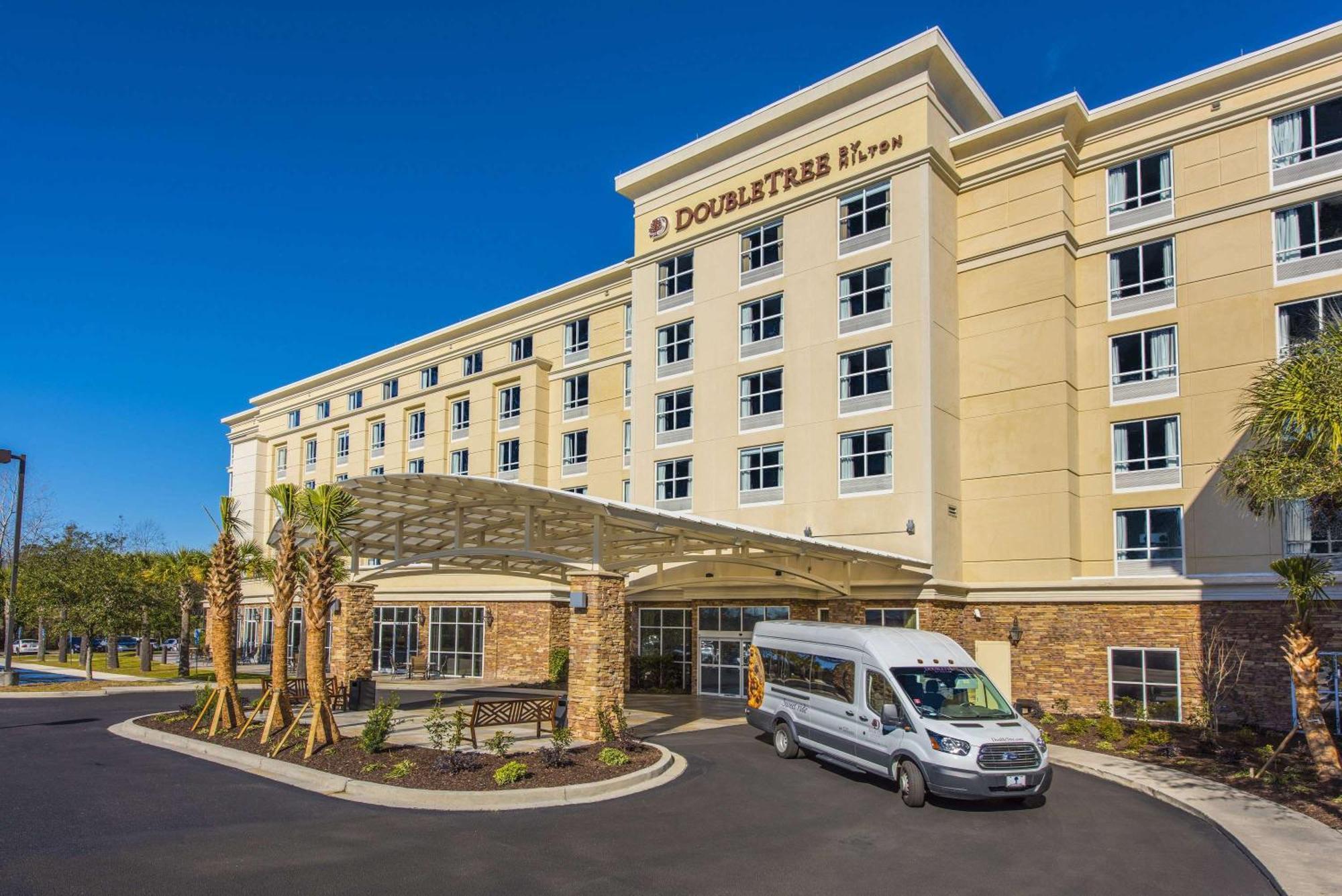 Hotel Doubletree By Hilton North Charleston - Convention Center Exterior foto